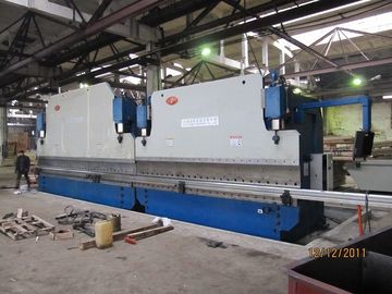 เครื่องบิดแผ่นไฮดรอลิก CNC ที่เชื่อมคู่สําหรับสายการผลิตเสาไฟ