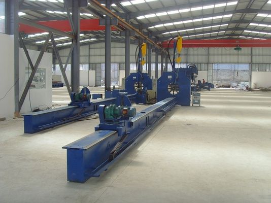 Larege โคมไฟขนาดเส้นผ่าศูนย์กลางโพสต์เสาไฟปิดเครื่องเชื่อม 60 - 340mm 16 เมตรสูงสุด