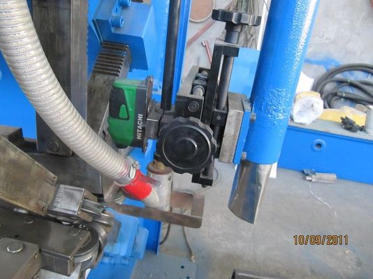 อัตโนมัติ 450 เครื่องเชื่อมตะเข็บแสงเสาเครื่องเชื่อม 450 / 12000mm